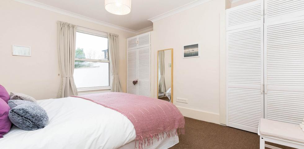 			4 Bedroom, 1 bath, 1 reception House			 Herrick Road, HIGHBURY N5